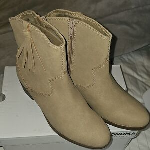Girls Boots Size 6
